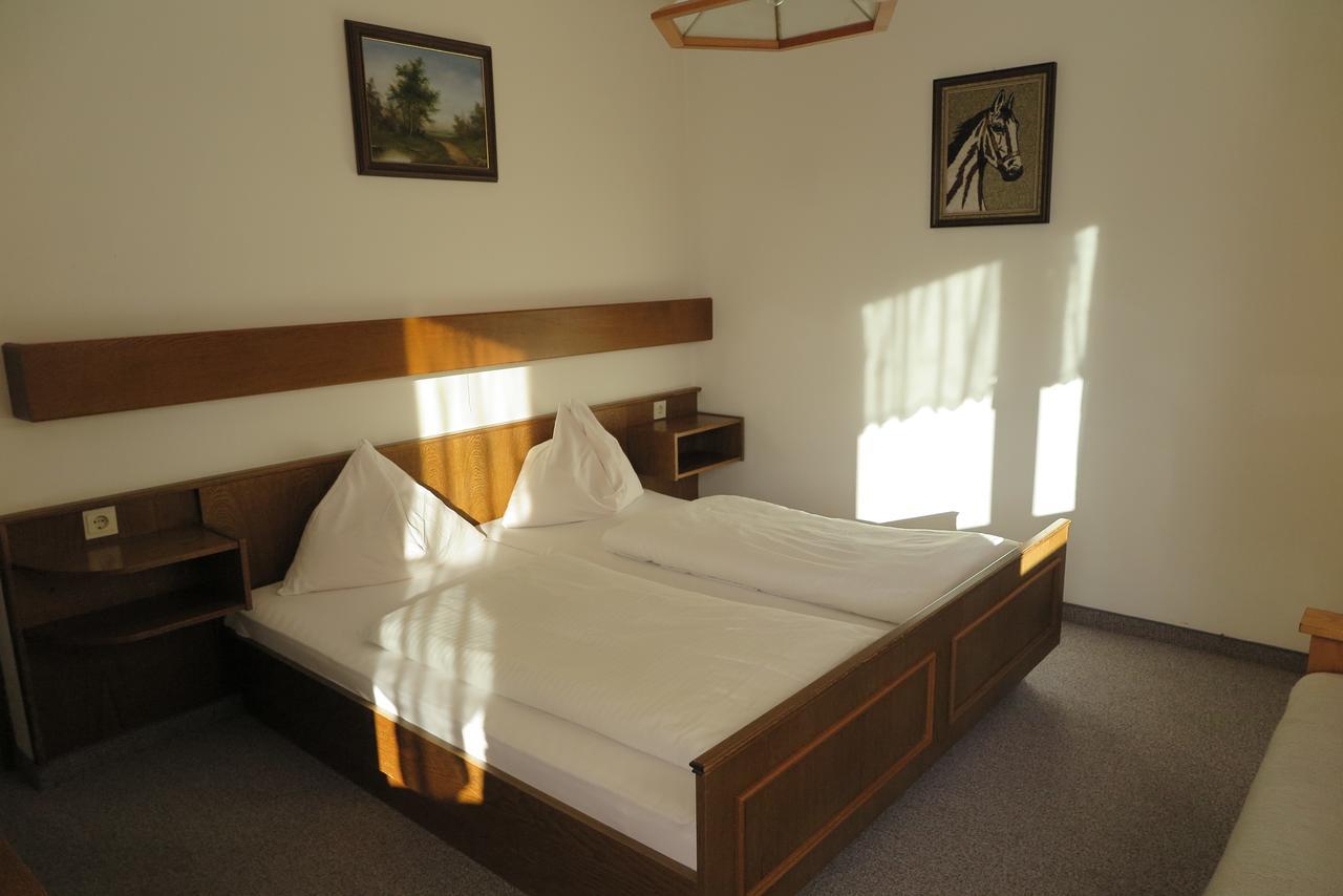 Apartmán Haus Enzian Sankt Johann im Pongau Pokoj fotografie
